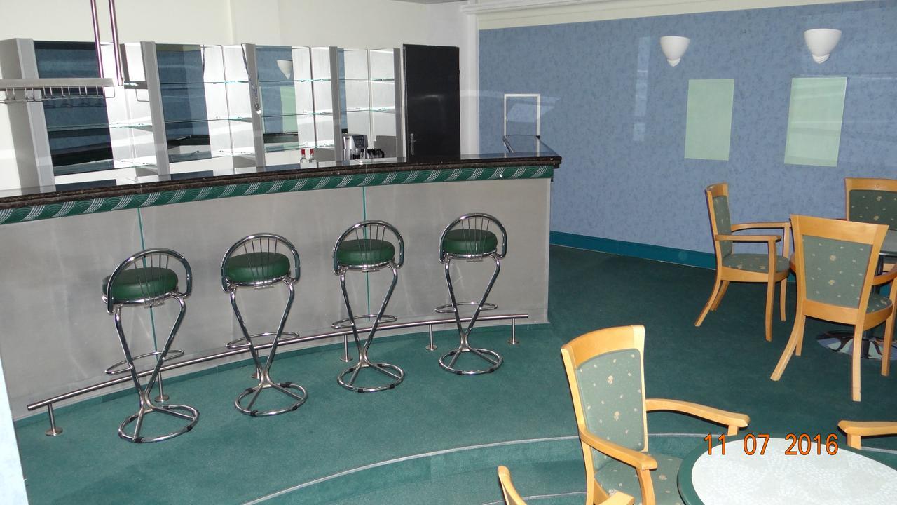 Gwarek Hotel Kudowa-Zdrój Eksteriør billede